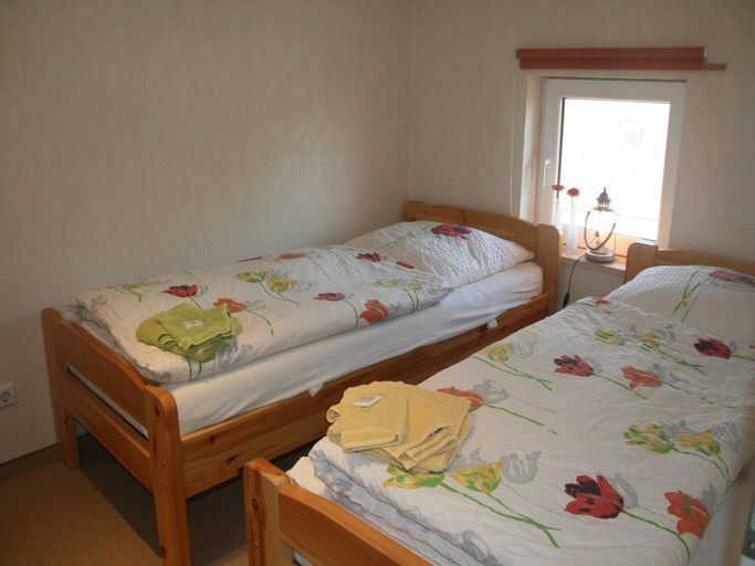 Bedroom 2, Bastorf Houses, Rostock