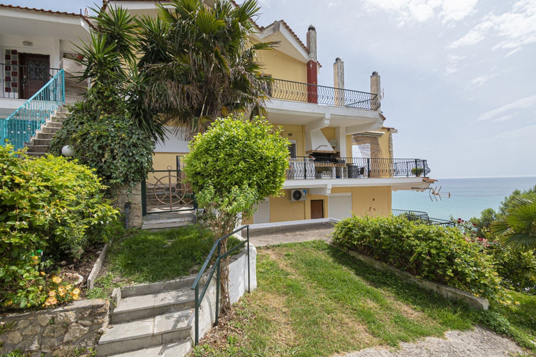 Exterior & Views, Poseidon Seafront Apartment by Rentalspro, Central Macedonia