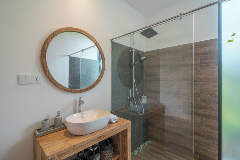 Bathroom 4, Xanadu - 5BR Ubud Designer Villa, Pool with Rice Fields Views, Gianyar