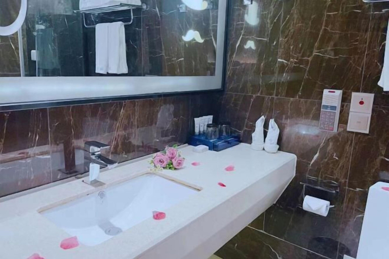 Bathroom 3, CHEERMAY HOTELS (Xining Wanda Plaza Flagship), Xining