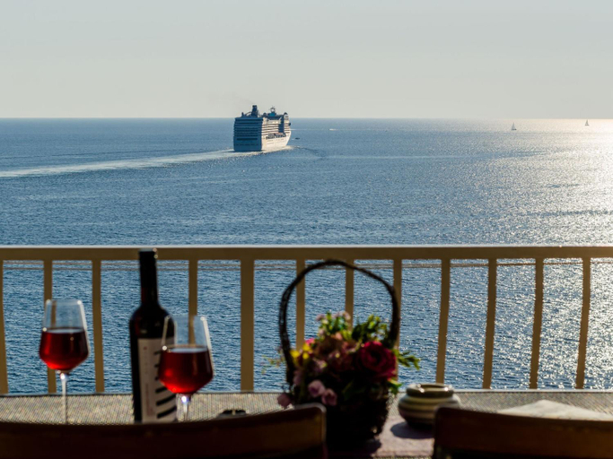 Others 4, Indys Beach Apartments -Two Bedroom Apartment with Balcony and Sea View, Pojezerje