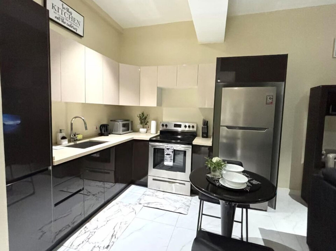 Others 4, One Bedroom City Apartment with Pool
