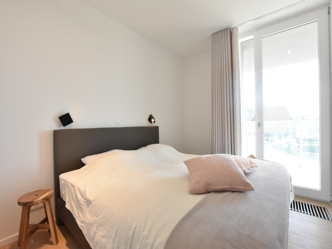 Bedroom 2, Bright Coastal Family Escape, West-Vlaanderen