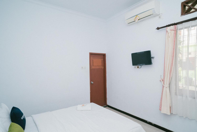 Bedroom 13