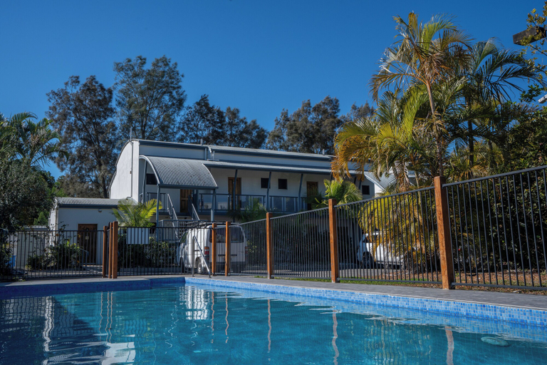 Sport & Beauty 4, Novena Palms Motel, Northgate