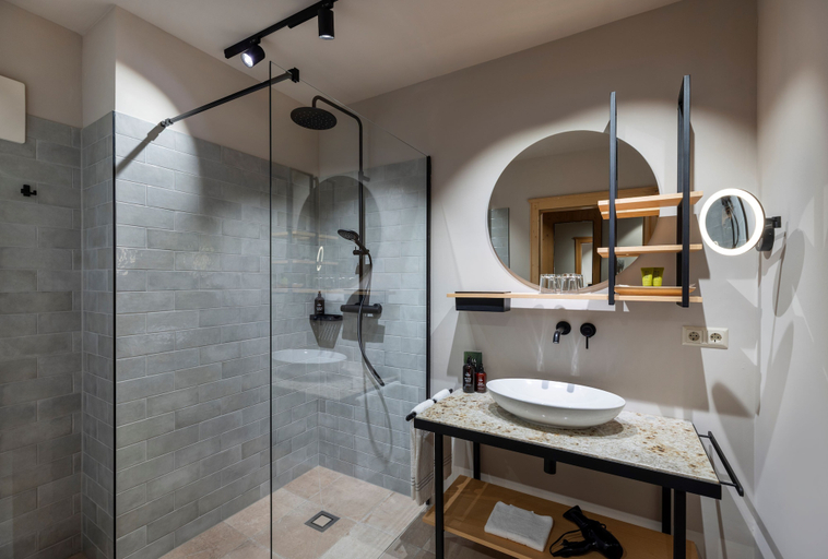 Bathroom 5, Almwellness Hotel Pierer, Weiz