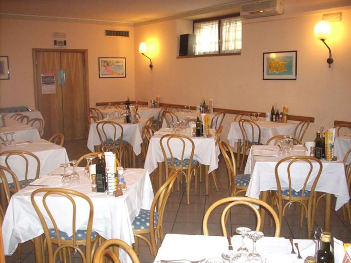 Food & Drinks 5, Hotel I Cugini, Ancona