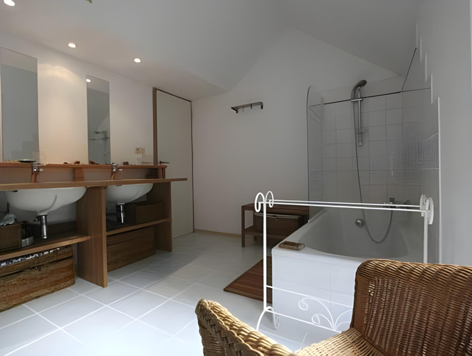 Bathroom 3, Chimay Nature Hideaway, Hainaut