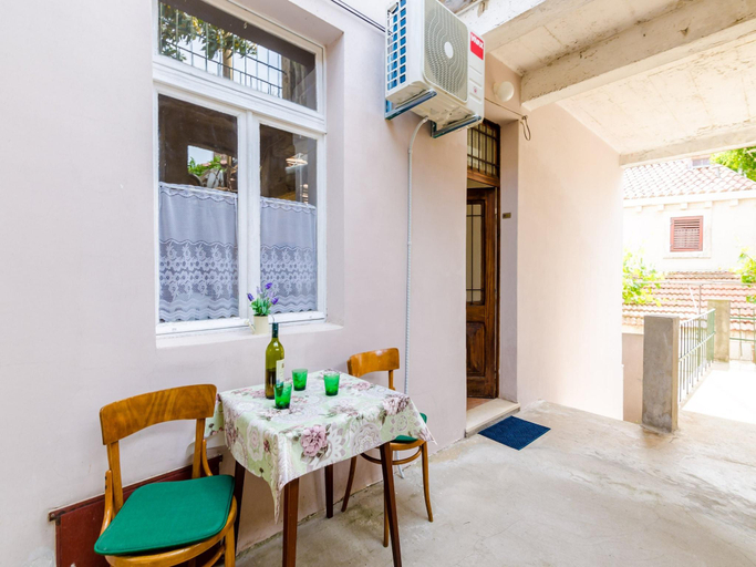 Others 4, Apartment Lucy - Two Bedroom Apartment with Terrace and City View  Gustin, Dubrovnik