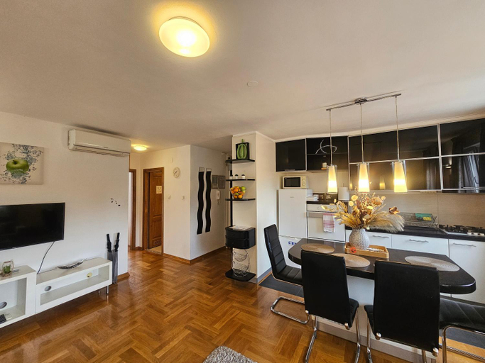 Others 4, Apartments Tony, Zagreb
