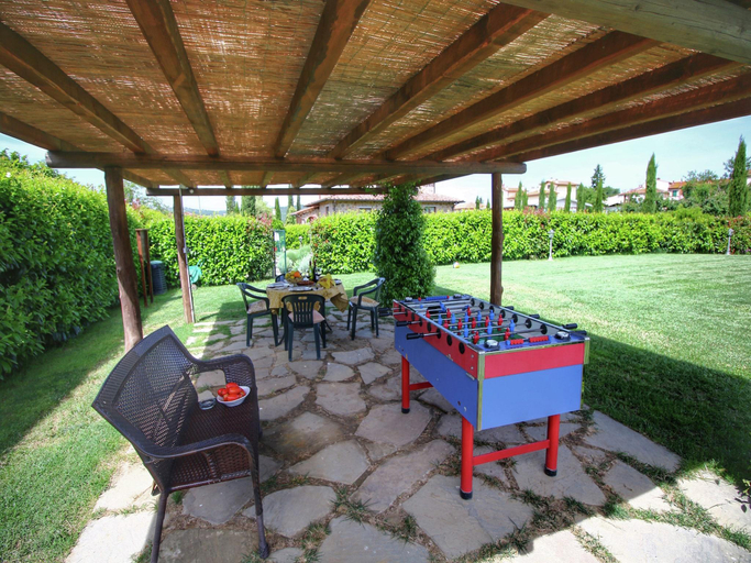 Others 3, Tuscan Retreat with Pool, Arezzo