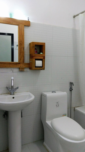 Bathroom 3, Gantavya Resort, Gandaki