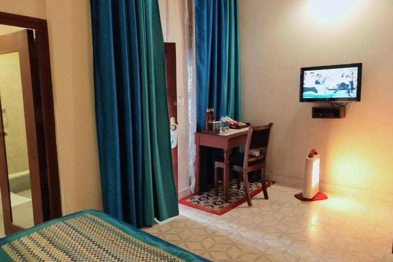 Bedroom 2, Guleria Kothi – Heritage by the Ganges, Varanasi