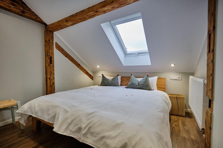 Bedroom 3, Turmhotel zum Erasmus, Kelheim