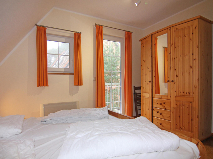 Bedroom 2, Doppelhaushalfte Strandhaus I in Trassenheide, Vorpommern-Greifswald