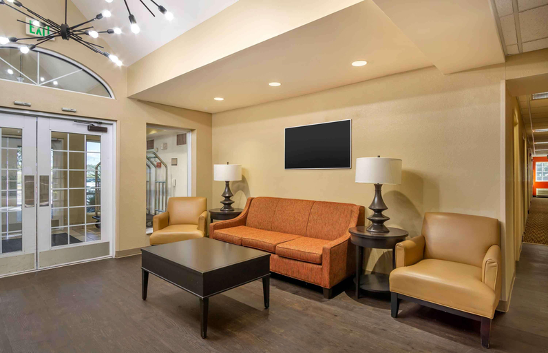 Public Area 2, Extended Stay America Suites - Charleston - Airport, Charleston