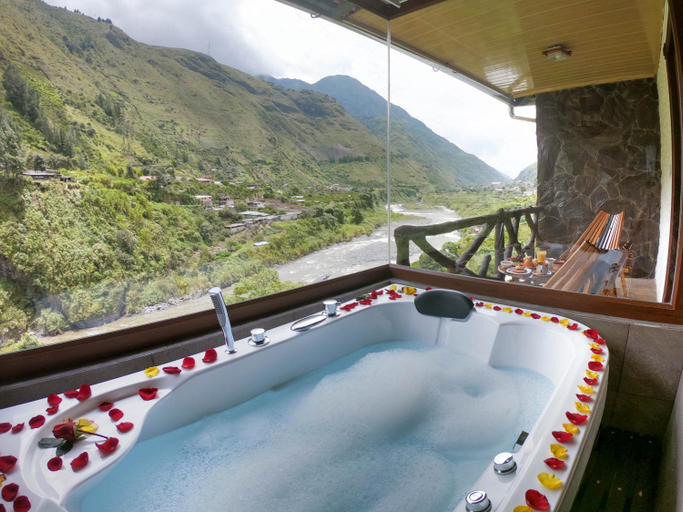 Sport & Beauty 5, Aldea Real Eco Friendly, Baños