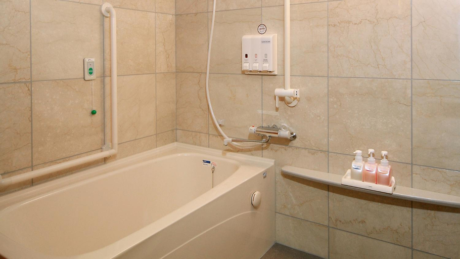 Bathroom 3, Toyoko Inn Tokyo Nihombashi Bakurocho, Chūō
