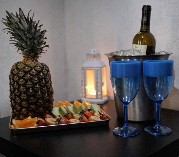 Food & Drinks 5, Vila Kruna, Belgrade