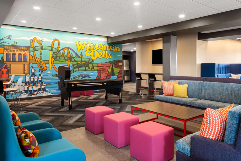 Public Area 3, Tru By Hilton Wisconsin Dells, Sauk