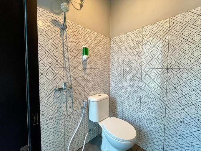 Bathroom 3, Urban Suite Bekasi, Bekasi