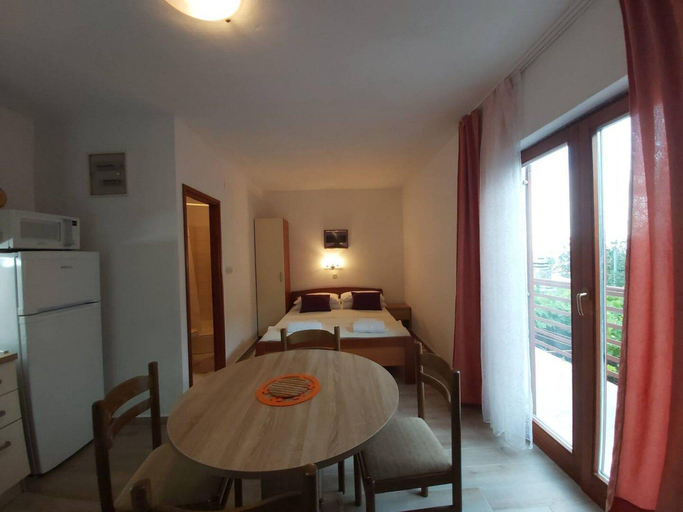 Bedroom 2, Jelsa Apartments, Jelsa