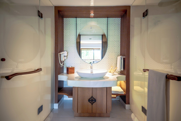 Bathroom 5, Novotel Bogor Golf Resort & Convention Center, Bogor