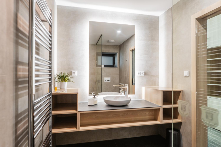 Bathroom 4, Hotel resort Lovecka basta Strakonice, Strakonice