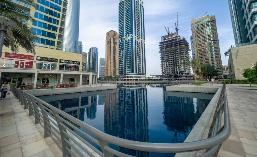 Sport & Beauty 3, Spacious 1BR with Balcony in JLT, Dubai
