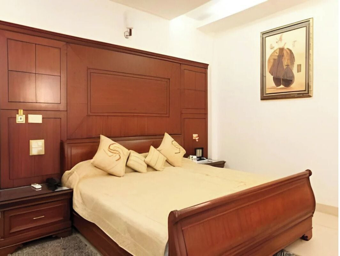 Bedroom 2, Hotel Shanta Inn, Lucknow