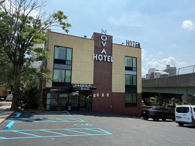 Exterior & Views 2, NOVA HOTEL BRONX, New York