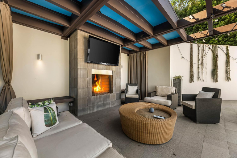 Facilities 5, West Hollywood Hills Jacuzzi and Beautiful View, Los Angeles