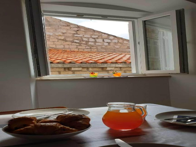 Food & Drinks 5, PK Apartments - Dubrovnik - Two Bedroom Apartment with city view 1, Dubrovnik