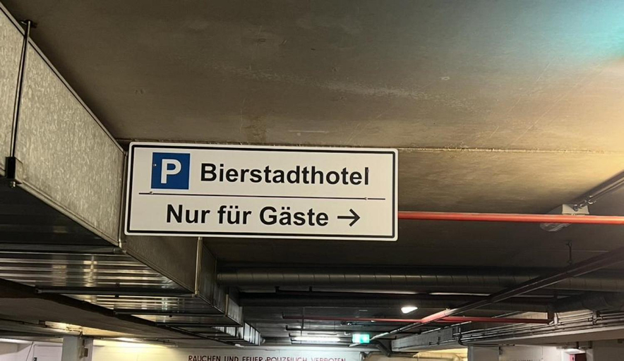 Others 5, Bierstadt-Hotel, Northeim