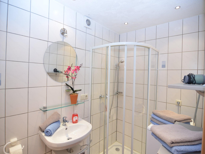 Others 4, Gemutliche Ferienwohnung, Lechbruck, Ostallgäu