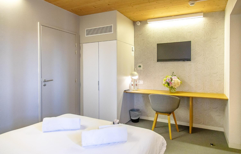 Bedroom 2, thecamp hotel Premium Lodge- Aix en Provence, Bouches-du-Rhône