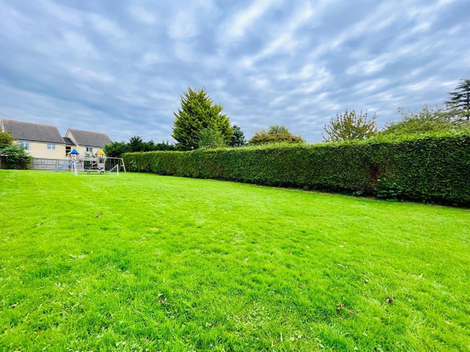 Others 3, The Netherend Inn - Pet Friendly Haven, Gloucestershire