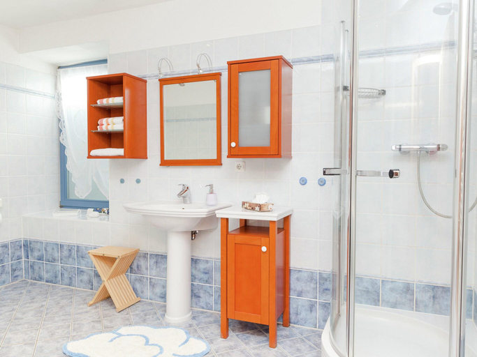 Bathroom 3, Villa mit Sauna und Garten, Vogelsbergkreis