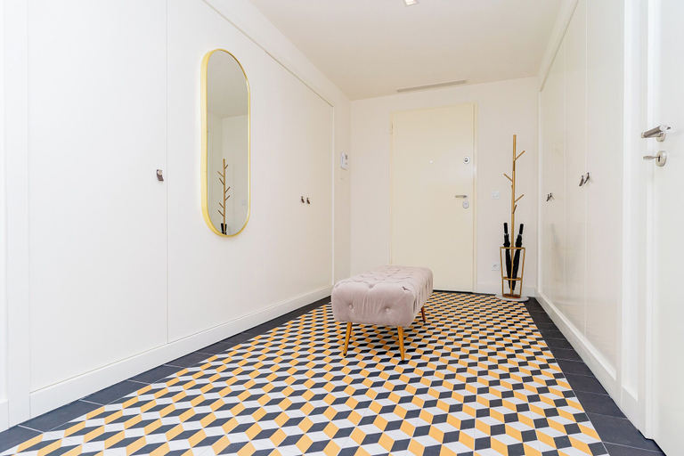 Others 5, Prt003 · Charming Apartment Porto, Porto