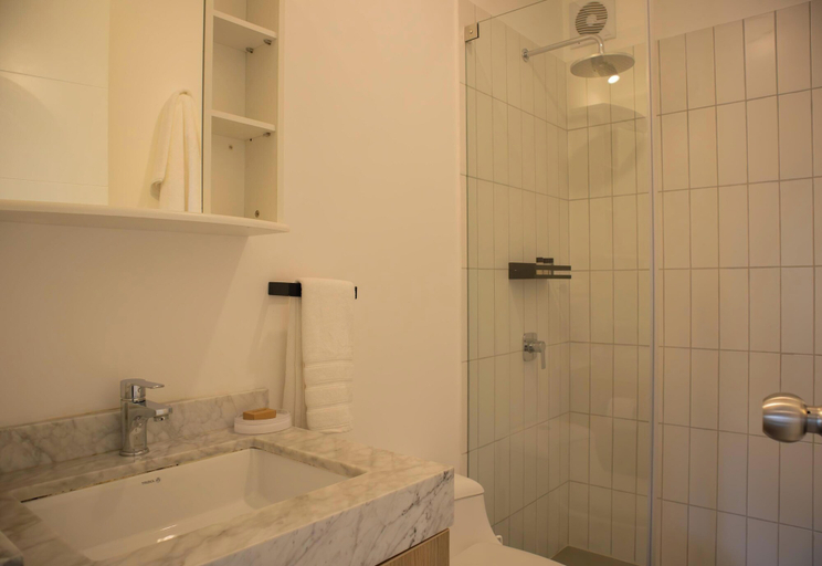 Room 4, w Astounding 1BR in San Isidro, Lima