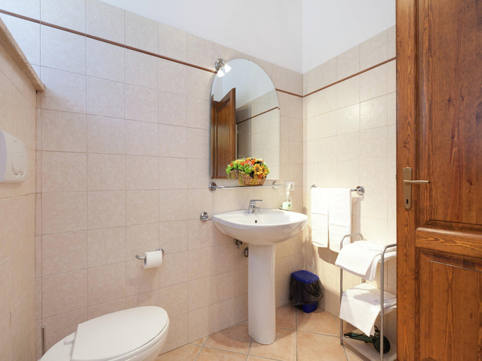 Bathroom, Country Farmhouse, Casperia, Rieti
