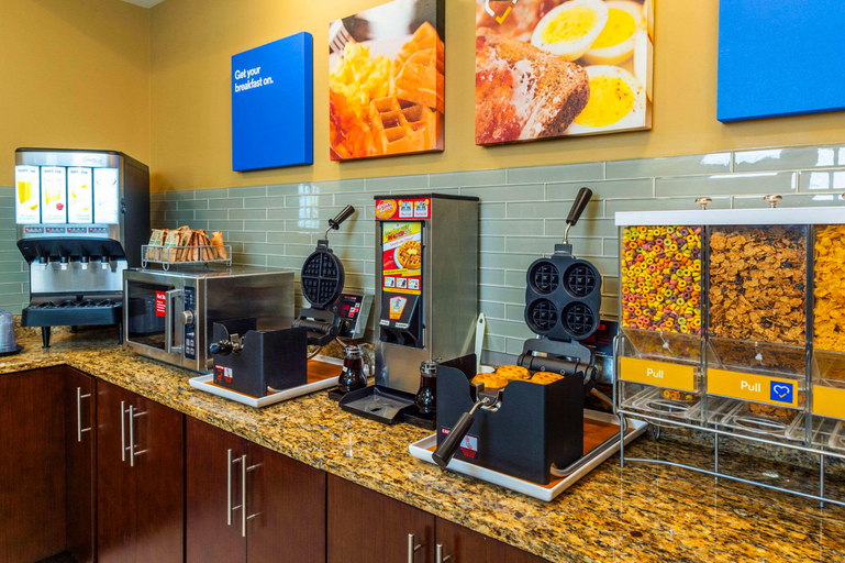 Food & Drinks 5, Comfort Inn & Suites Terrace, Kitimat-Stikine