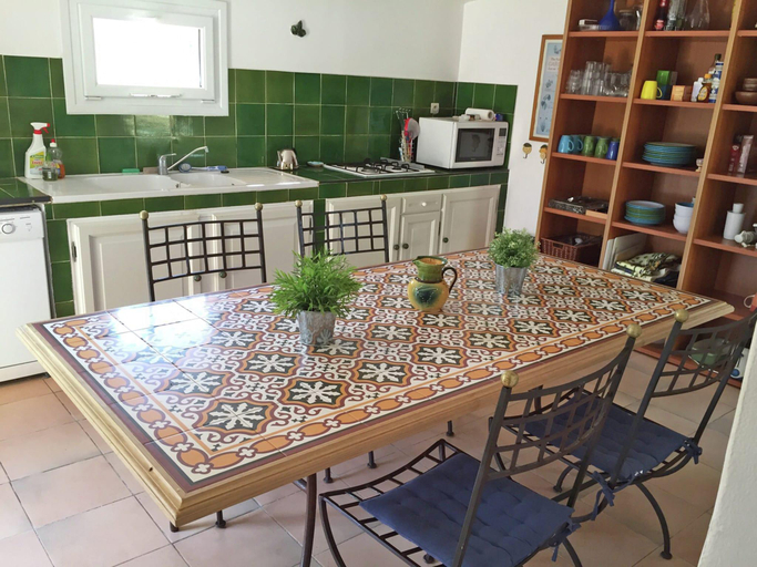 Others 3, Holiday Home in Villecroze with Pool Garden, Var