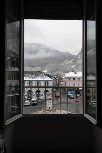Others 4, Hotel d'Ossau, Pyrénées-Atlantiques