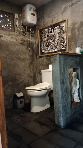 Bathroom 1, Rumah Paros & Gallery, Gianyar