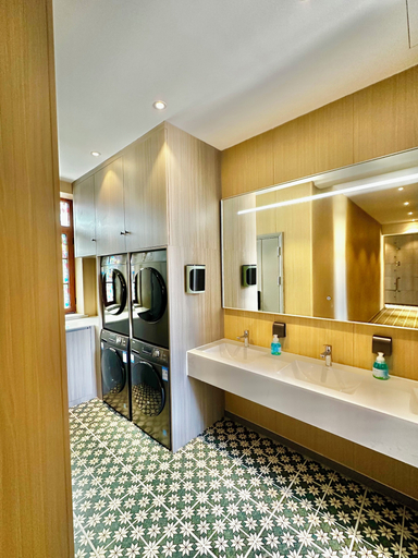 Bathroom 4, Yuanjili International Youth Hostel, Qingdao