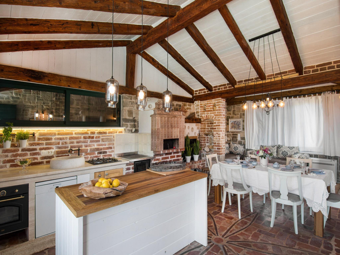 Food & Drinks 5, Villa Manda Korina - Three-Bedroom Villa with Private Pool, Klis
