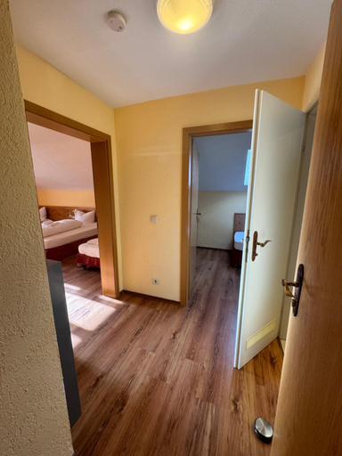 Bedroom 2, Landhotel Alte Post, Oberallgäu