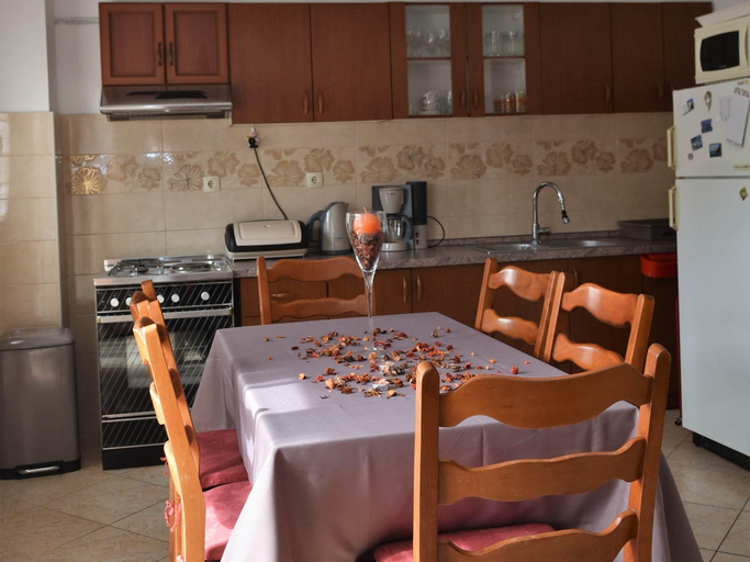 Others 5, Apartment Manigo - Three bedroom apartment, Supetar