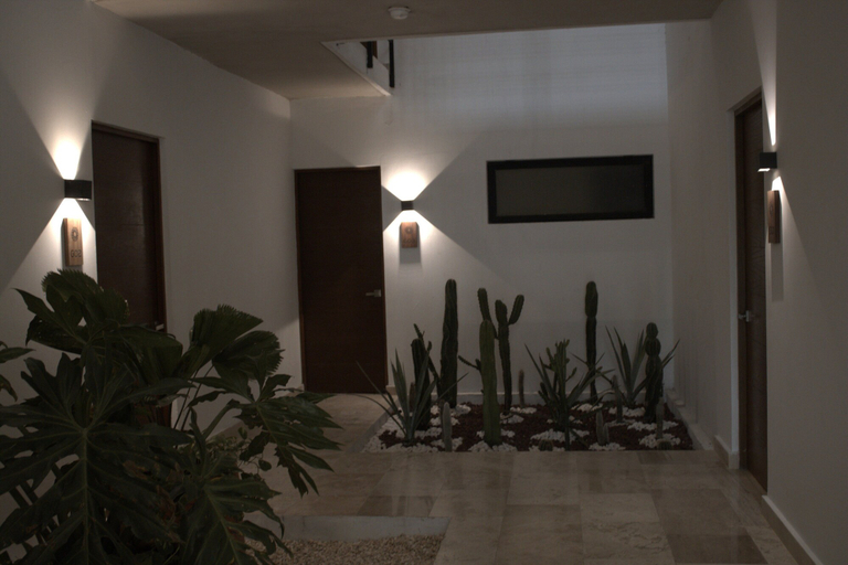 Others 3, B10 Distinctive Hotel, Cozumel